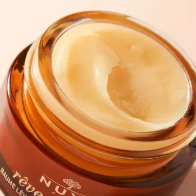NUXE REVE DE MIEL BAUME LEVRES REPARATEUR ULTRA NOURRISSANT 15G NUXE REVE DE MIEL BAUME LEVRES REPARATEUR ULTRA NOURRISSANT 15G